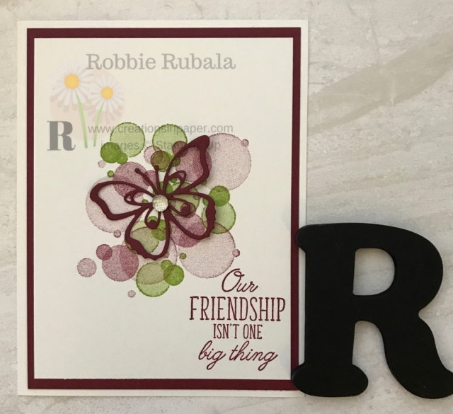 A simple card design is a great way to use an open framelit. The Beauty Abounds Friendship card here is an example of a clean and simple style.