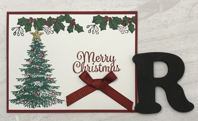 A pretty Christmas card is fun to make especially when you combine new and retired items. Check out this #ShopYourCraftStash Blended Seasons example.