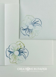 To mimic the watercolor look of the card front flower I used some sponge duabers. Check out the Floral Essence in blues and greens card to see the gorgeous watercolor flower.