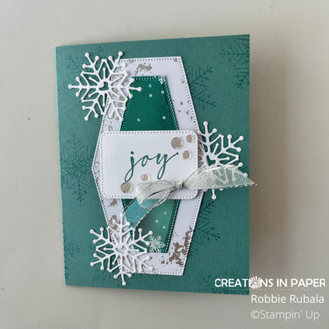 Such an easy snowflake card that will make you smile.  Check out the Stampin' Up Nested Essentials card for all the details.