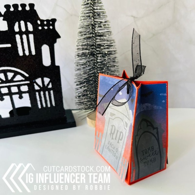 CutCardStock easy treat holder idea