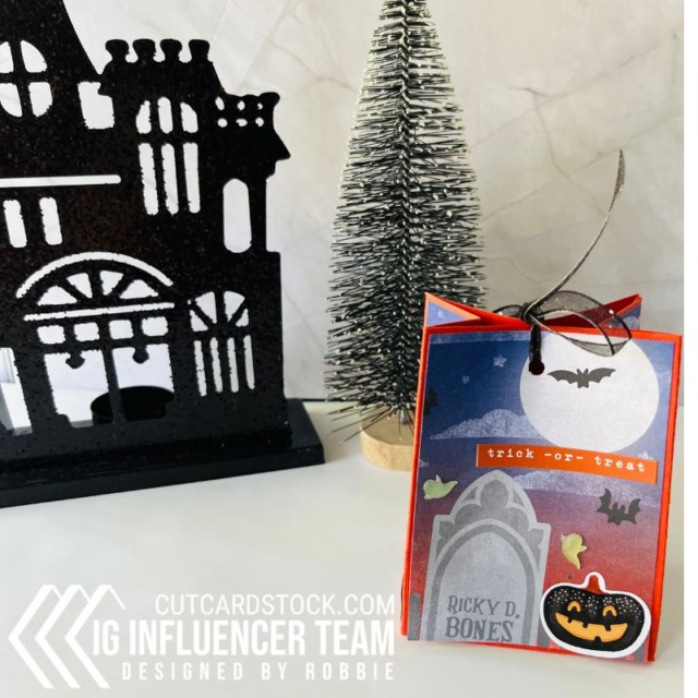 CutCardStock easy treat holder idea